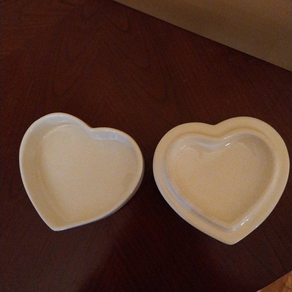 🤍-shaped box ✨ - Picture 2 of 4